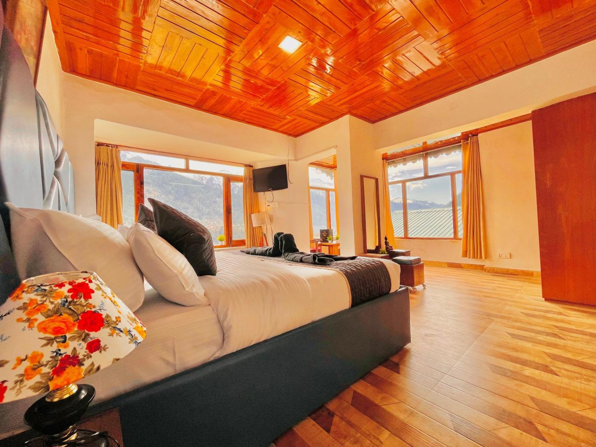 Himalayan Nomad Cottage, Manali ! All 2 Bedroom Independent Cottages ! Personal Lawn Every Cottage ! Parking ! Scenic Mountains View ! Spacious Rooms ! Esterno foto