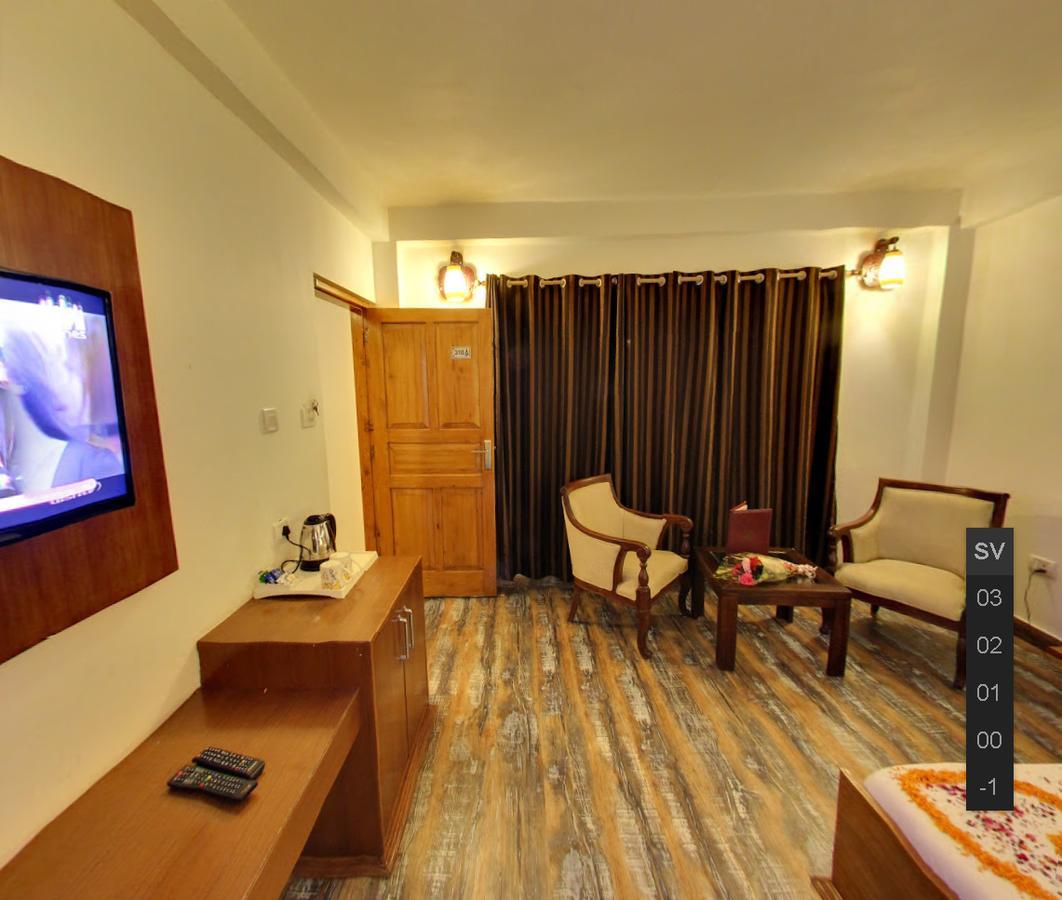 Himalayan Nomad Cottage, Manali ! All 2 Bedroom Independent Cottages ! Personal Lawn Every Cottage ! Parking ! Scenic Mountains View ! Spacious Rooms ! Esterno foto