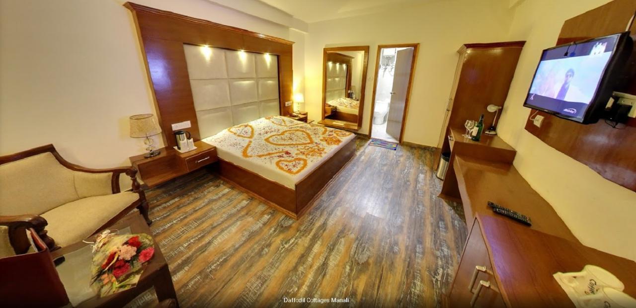 Himalayan Nomad Cottage, Manali ! All 2 Bedroom Independent Cottages ! Personal Lawn Every Cottage ! Parking ! Scenic Mountains View ! Spacious Rooms ! Esterno foto